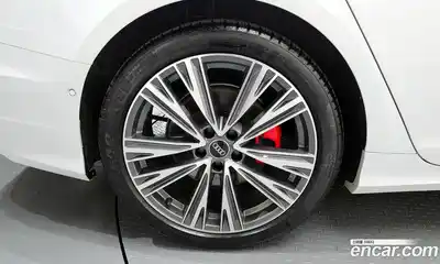 Audi A6 2022 3.0 гидро в Москве № 196326, миниатюра 5