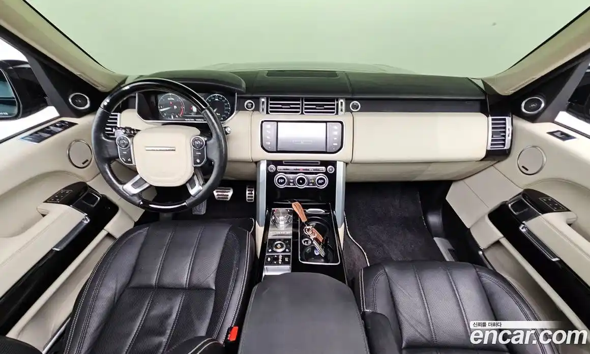 Land Rover Range-Rover 2014 4.4 гидро в Москве № 198161, фото 7
