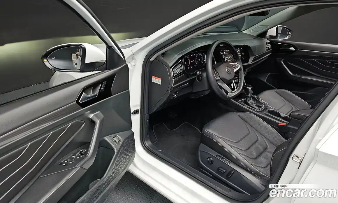 Volkswagen Jetta 2023 1.5 гидро в Москве № 198983, фото 11