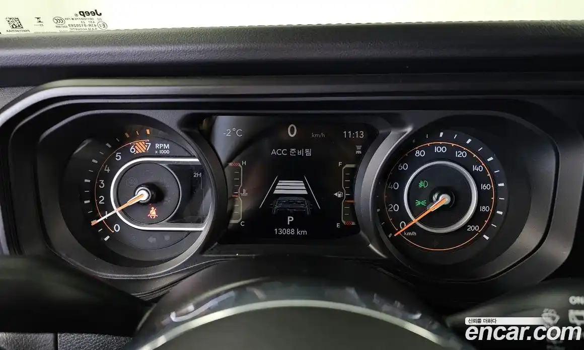 Jeep Wrangler 2024 2.0 гидро в Москве № 199427, фото 8