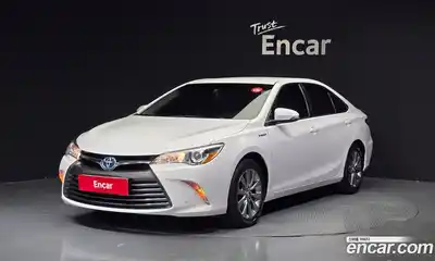 Toyota Camry, 2015