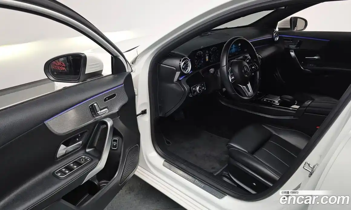 Mercedes-Benz A-Class 2022 2.0 гидро в Москве № 206300, фото 10