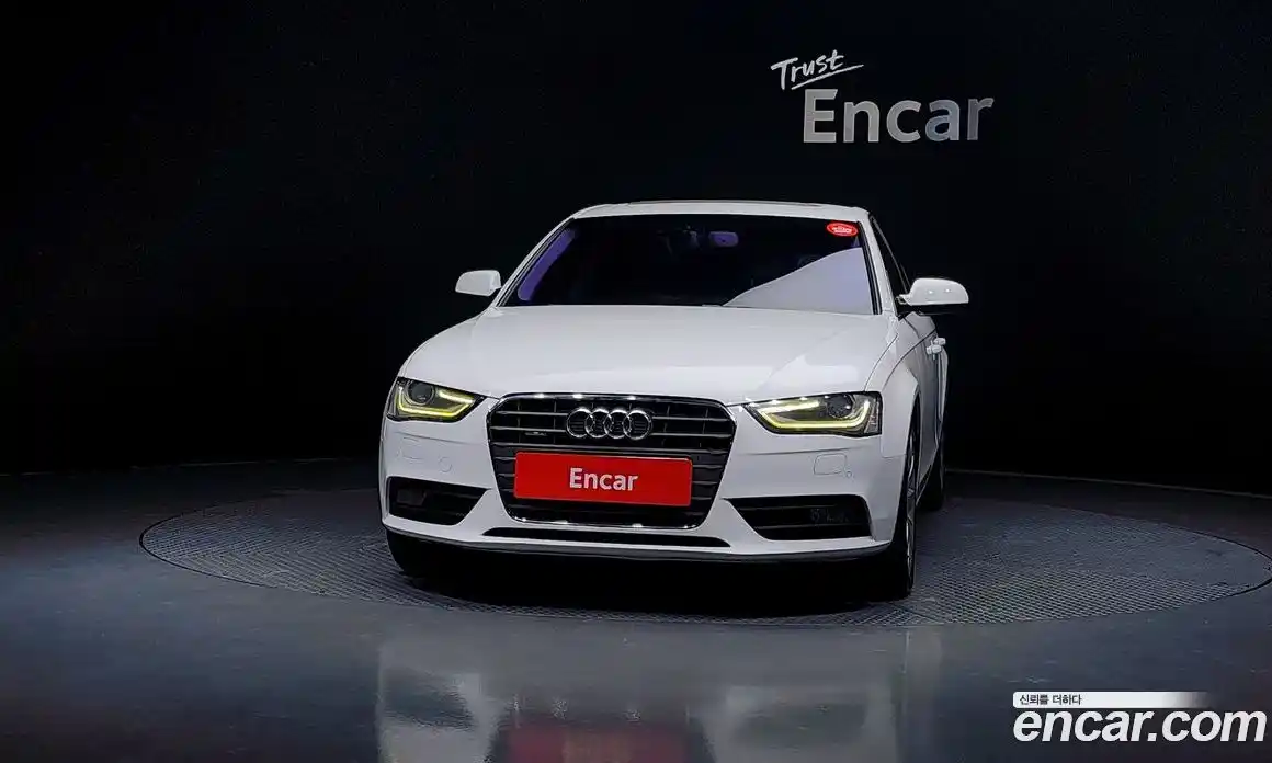 Audi A4 2012 2.0 гидро в Москве № 212535, фото 3