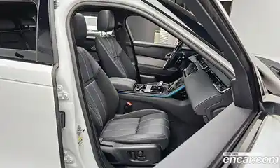Land Rover Range-Rover Velar 2023 2.0 гидро в Москве № 213441, миниатюра 12