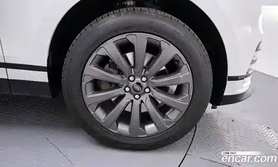 Land Rover Range-Rover Velar 2023 2.0 гидро в Москве № 213441, миниатюра 5