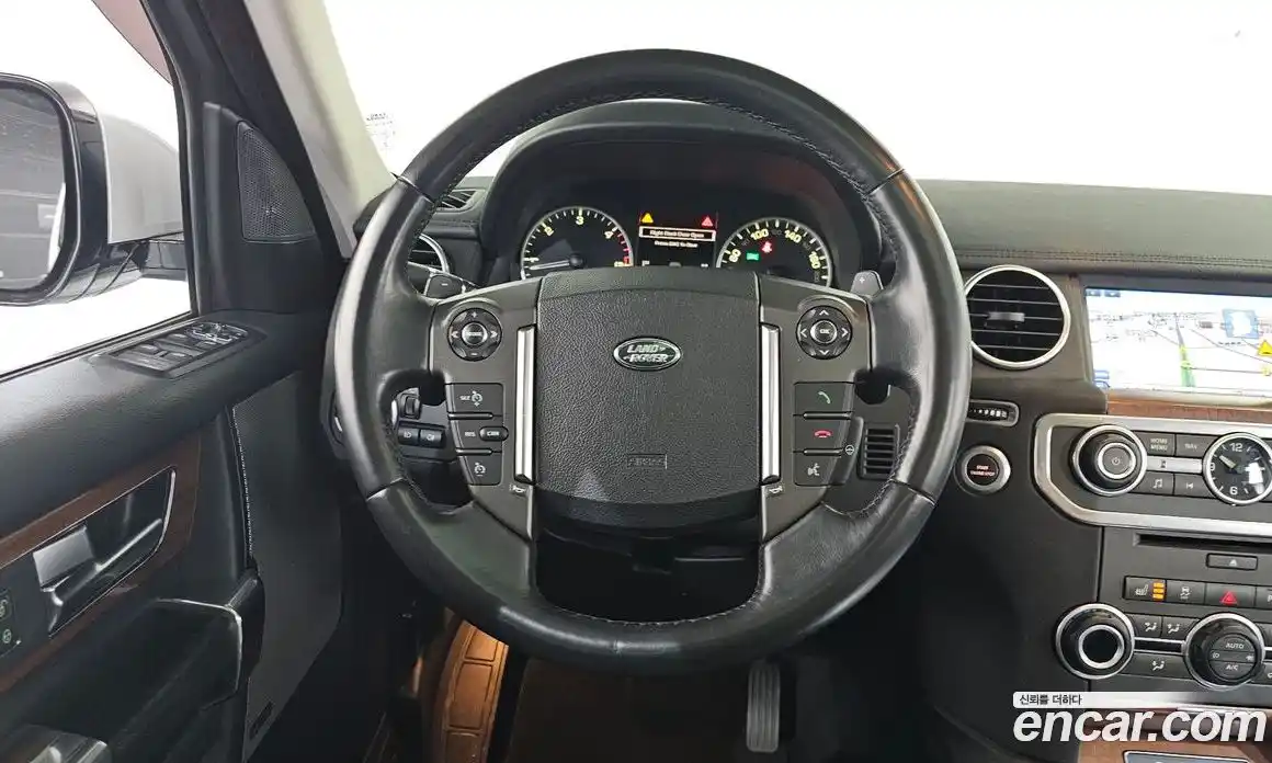 Land Rover Discovery 2015 3.0 гидро в Москве № 213586, фото 13