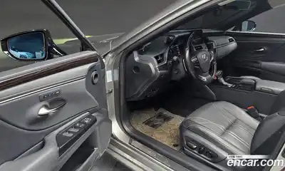 Lexus ES 2020 2.5 гидро в Москве № 214612, миниатюра 11