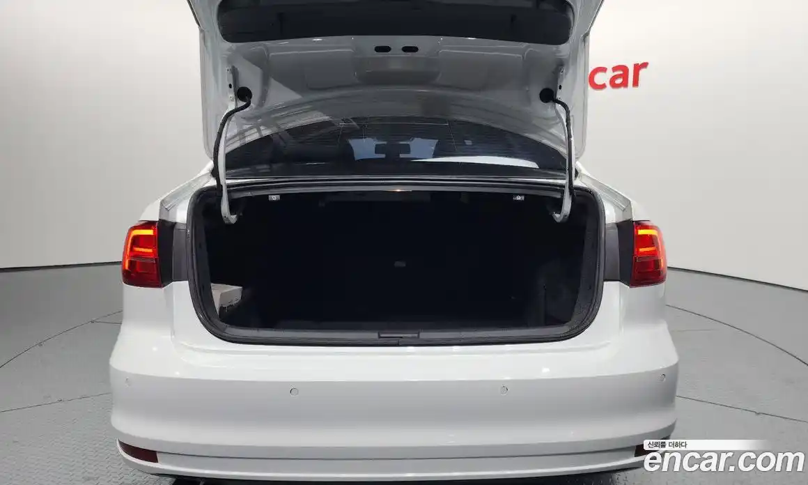 Volkswagen Jetta 2014 2.0 гидро в Москве № 215166, фото 20