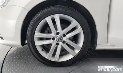 Volkswagen Jetta 2014 2.0 гидро в Москве № 215166, миниатюра 5