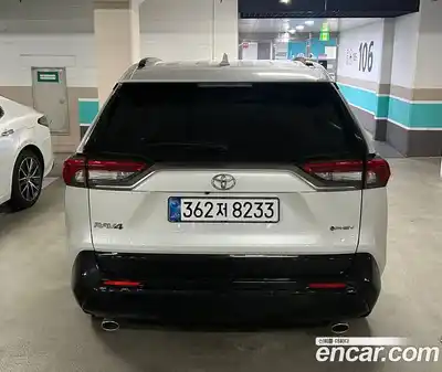 Toyota RAV4 2025 2.5 гидро в Москве № 215571, миниатюра 4
