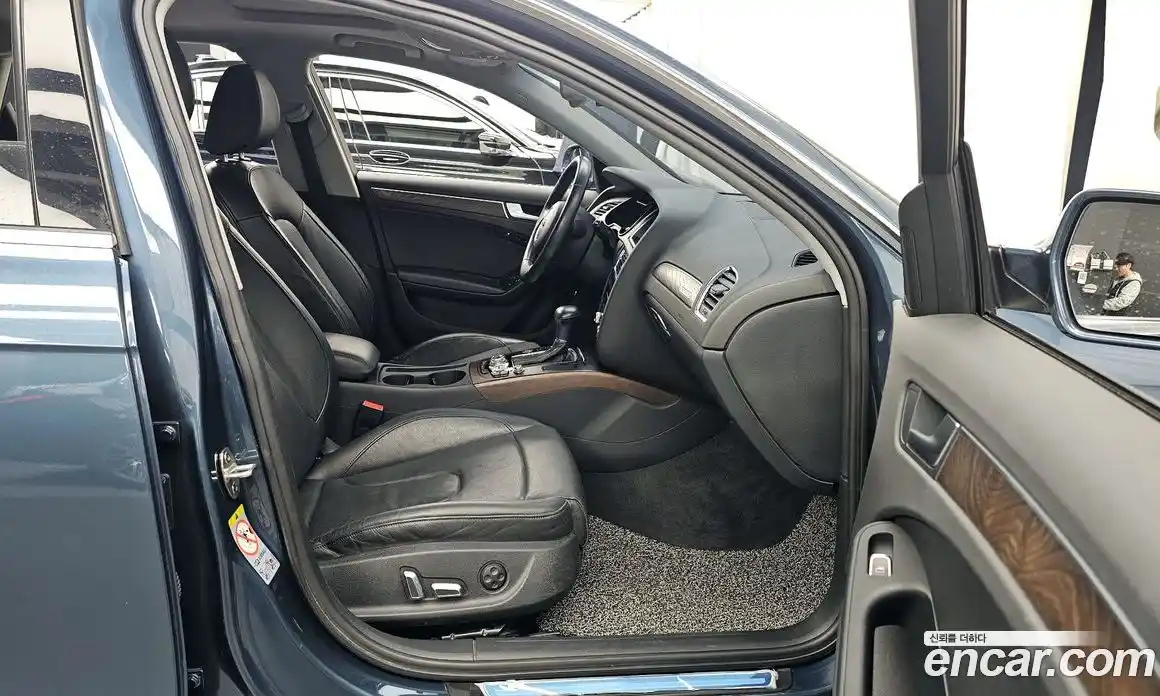 Audi A4 2015 2.0 гидро в Москве № 229954, фото 11
