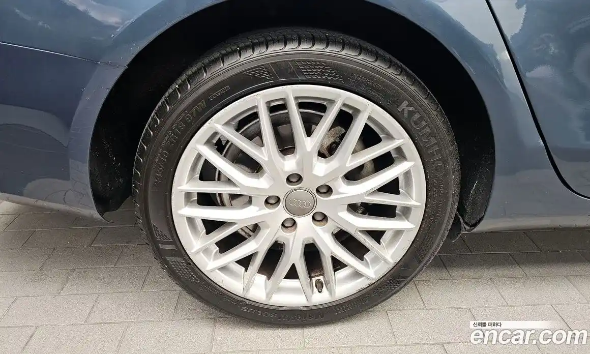 Audi A4 2015 2.0 гидро в Москве № 229954, фото 5