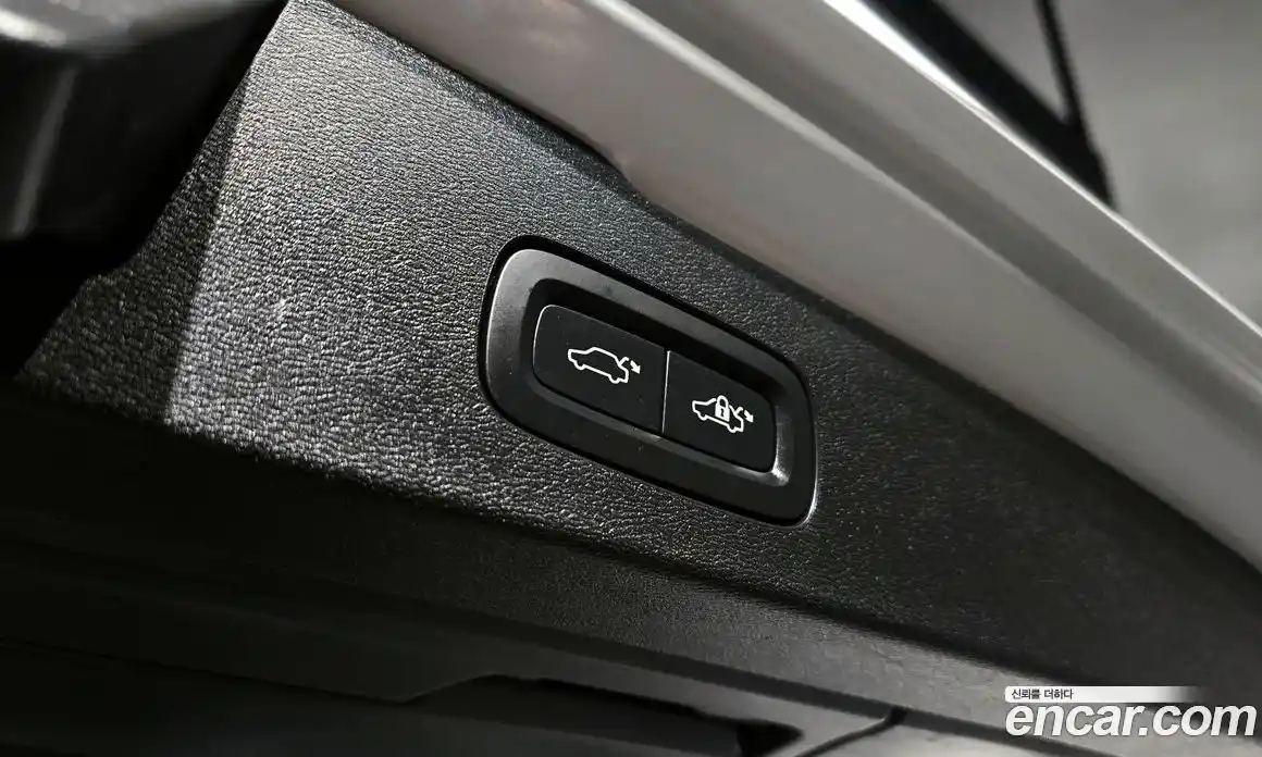Volvo V60 2019 2.0 гидро в Москве № 230600, фото 18