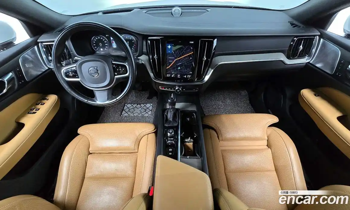 Volvo V60 2019 2.0 гидро в Москве № 230600, фото 7