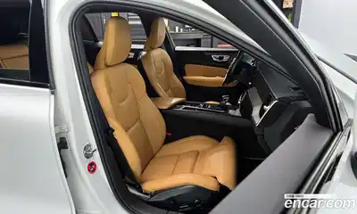Volvo V60 2019 2.0 гидро в Москве № 230600, миниатюра 10