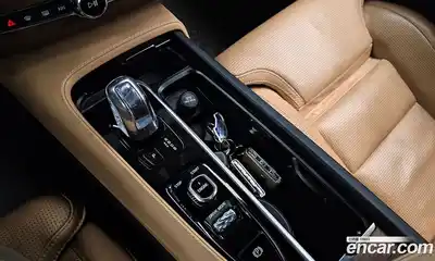 Volvo XC90 2017 2.0 гидро в Москве № 230646, миниатюра 9