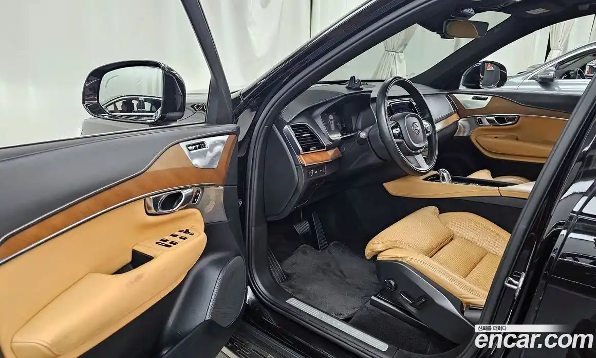 Volvo XC90 2017 2.0 гидро в Москве № 230646, фото 10