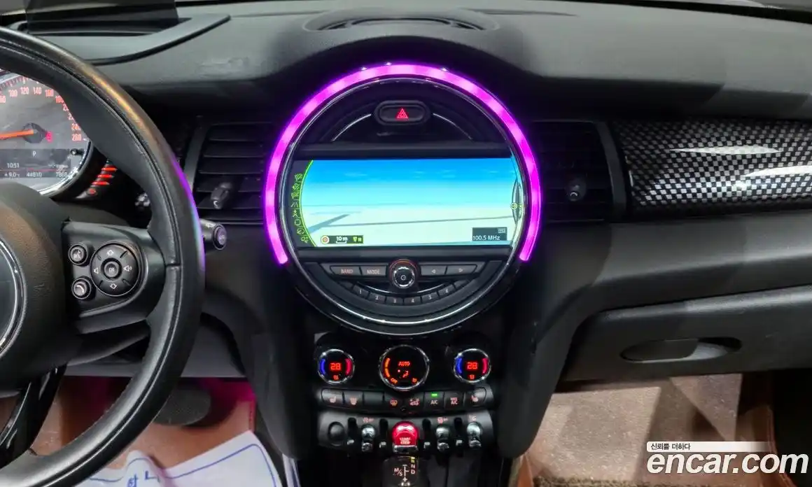 Mini Cooper 2015 2.0 гидро в Москве № 231423, фото 14