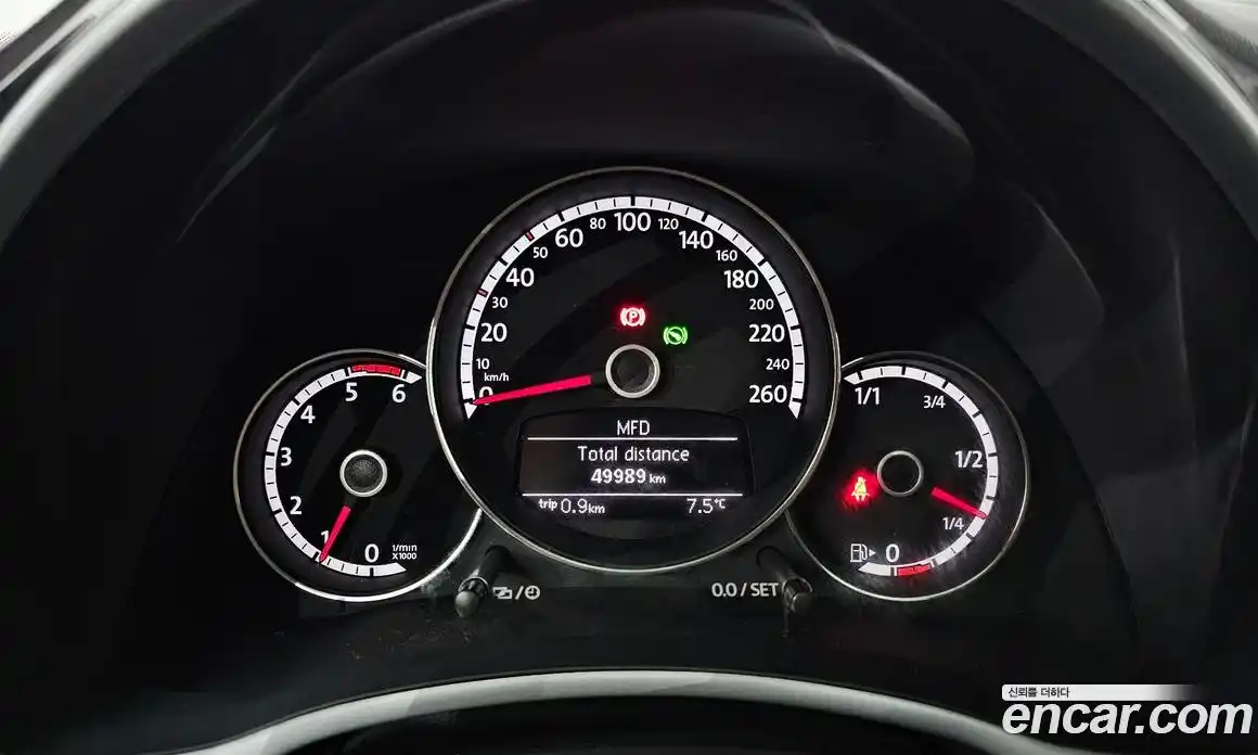 Volkswagen Beatle 2012 2.0 гидро в Москве № 232137, фото 8