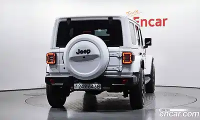 Jeep Wrangler 2019 2.0 гидро в Москве № 232618, миниатюра 4