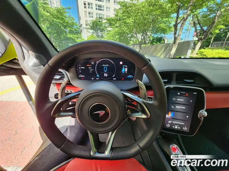 McLaren Artura 2023 3.0 гидро в Москве № 236043, фото 13