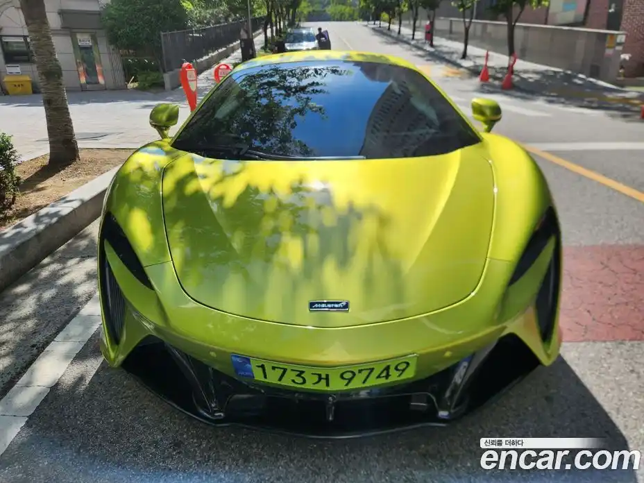 McLaren Artura 2023 3.0 гидро в Москве № 236043, фото 10