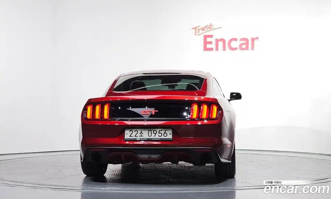 Ford Mustang 2016 2.3 гидро в Москве № 255698, фото 4