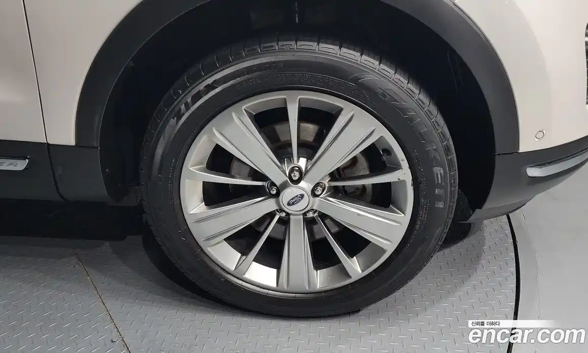 Ford Explorer 2018 2.3 гидро в Москве № 255711, фото 5