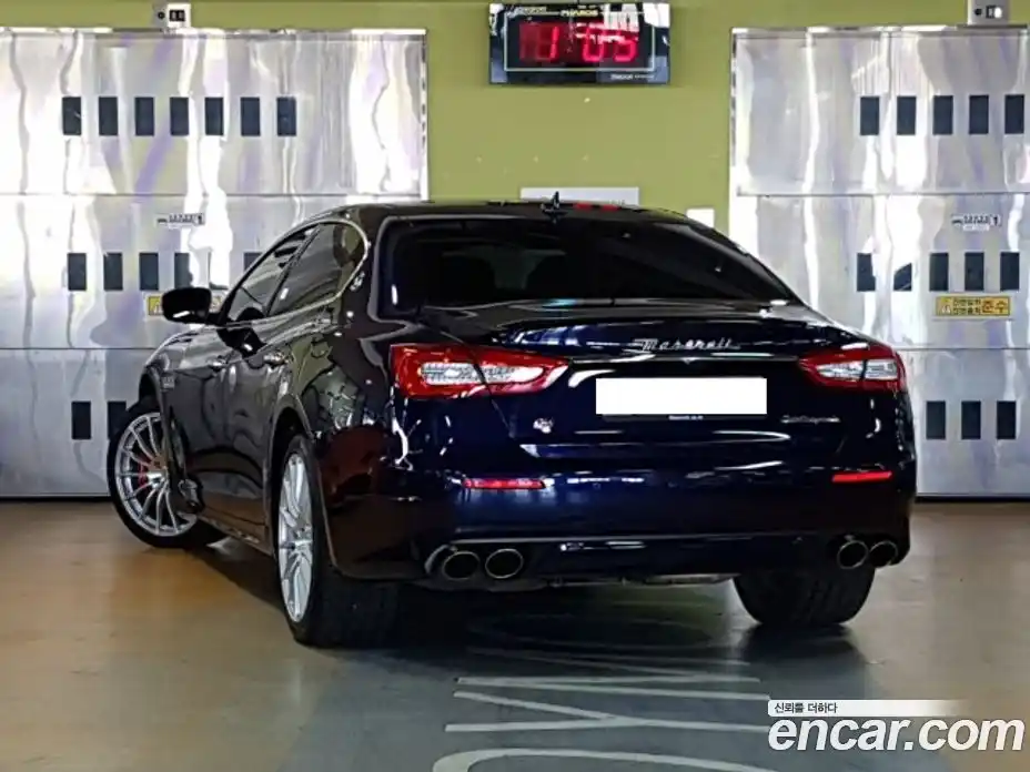 Maserati Quattroporte 2016 3.0 гидро в Москве № 255972, фото 3