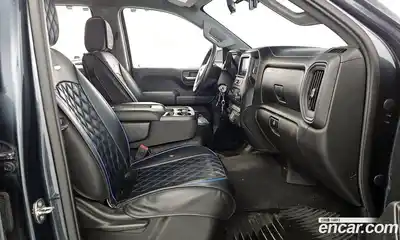 Chevrolet Silverado 2020 5.3 гидро в Москве № 260440, миниатюра 11