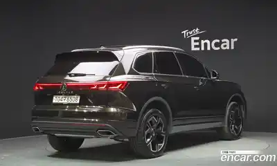 Volkswagen Touareg 2024 3.0 гидро в Москве № 276088, миниатюра 2