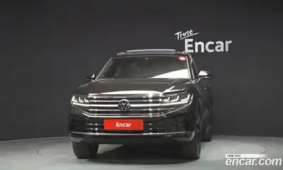 Volkswagen Touareg 2024 3.0 гидро в Москве № 276088, миниатюра 3