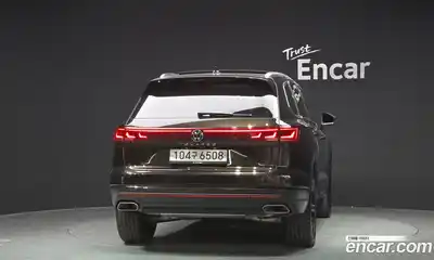 Volkswagen Touareg 2024 3.0 гидро в Москве № 276088, миниатюра 4