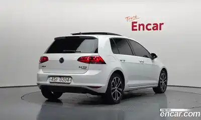 Volkswagen Golf 2015 2.0 гидро в Москве № 277529, миниатюра 2