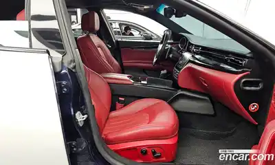 Maserati Quattroporte 2018 3.0 гидро в Москве № 283035, миниатюра 11