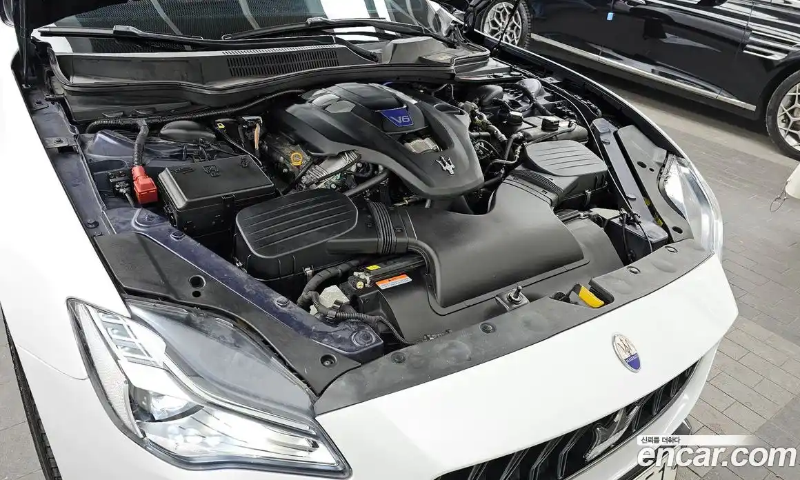 Maserati Quattroporte 2018 3.0 гидро в Москве № 283035, фото 6