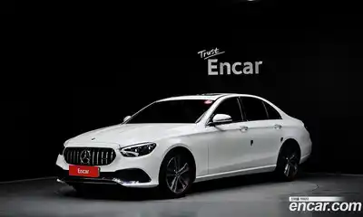 Mercedes-Benz E-Class, 2022