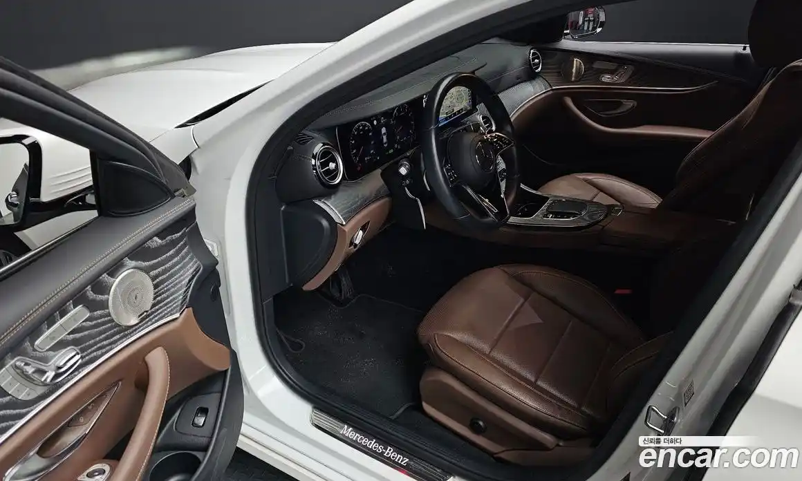Mercedes-Benz E-Class 2022 2.0 гидро в Москве № 286830, фото 11
