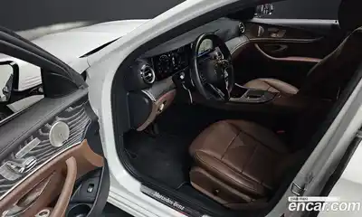 Mercedes-Benz E-Class 2022 2.0 гидро в Москве № 286830, миниатюра 11
