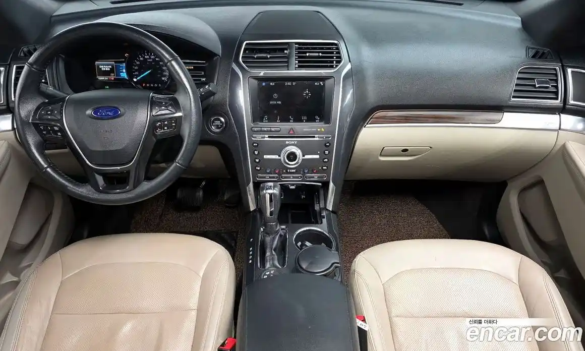 Ford Explorer 2018 2.3 гидро в Москве № 296106, фото 7