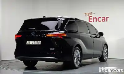 Toyota Sienna 2021 2.5 гидро в Москве № 302623, миниатюра 2