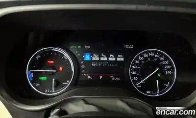 Toyota Sienna 2021 2.5 гидро в Москве № 302623, миниатюра 8