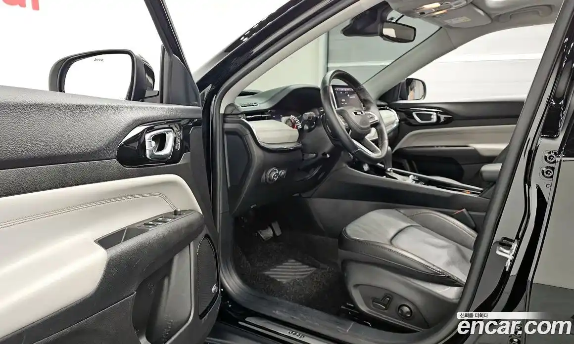 Jeep Compass 2022 2.4 гидро в Москве № 318155, фото 12