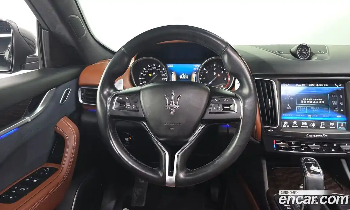 Maserati Levante 2019 3.0 гидро в Москве № 331073, фото 12