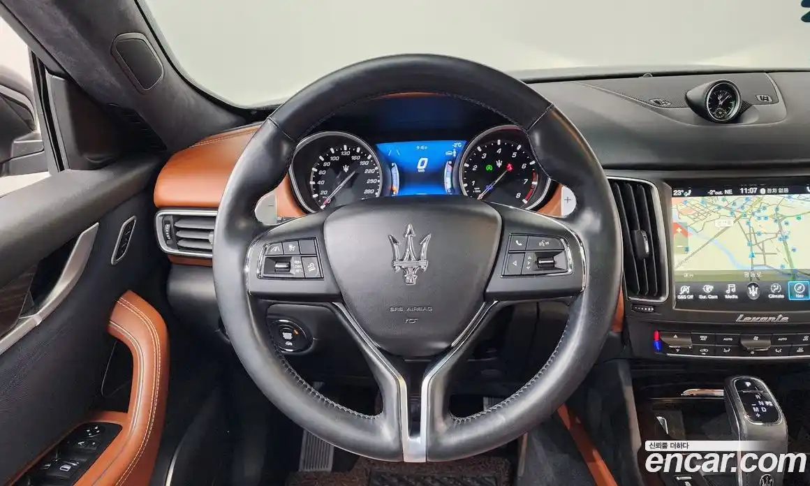 Maserati Levante 2019 3.0 гидро в Москве № 331107, фото 13
