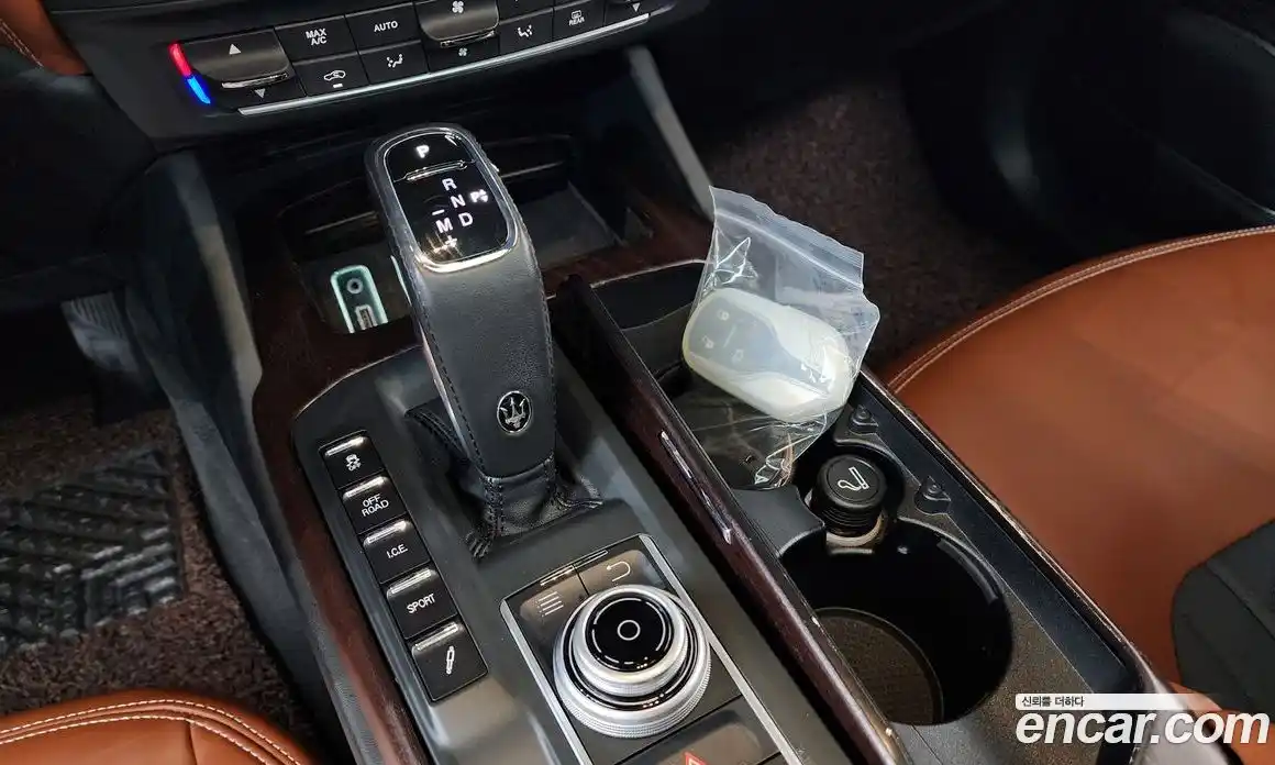 Maserati Levante 2019 3.0 гидро в Москве № 331107, фото 9