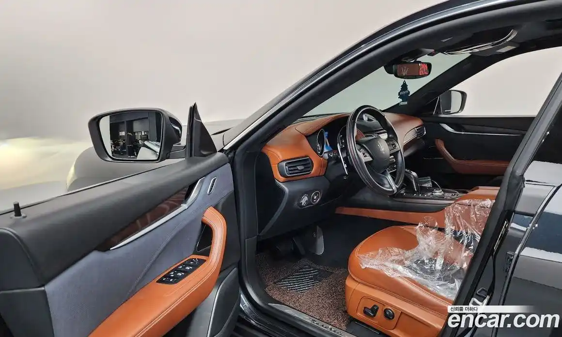 Maserati Levante 2019 3.0 гидро в Москве № 331107, фото 10