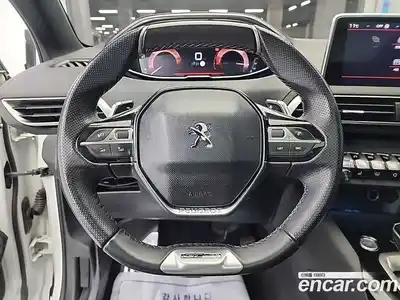 Peugeot 5008 2019 1.5 гидро в Москве № 386859, миниатюра 9