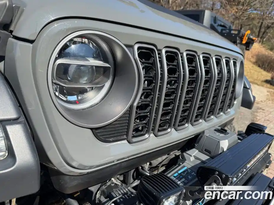 Jeep Wrangler 2020 2.0 гидро в Москве № 432830, фото 16