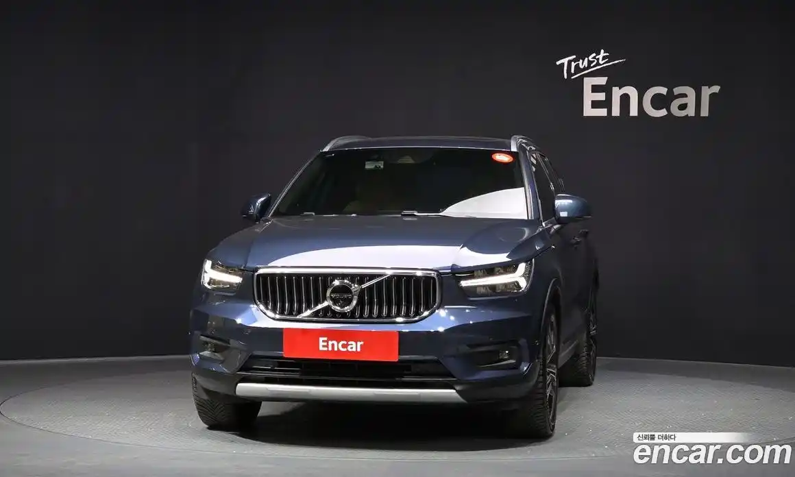 Volvo XC40 2021 2.0 гидро в Москве № 497639, фото 3
